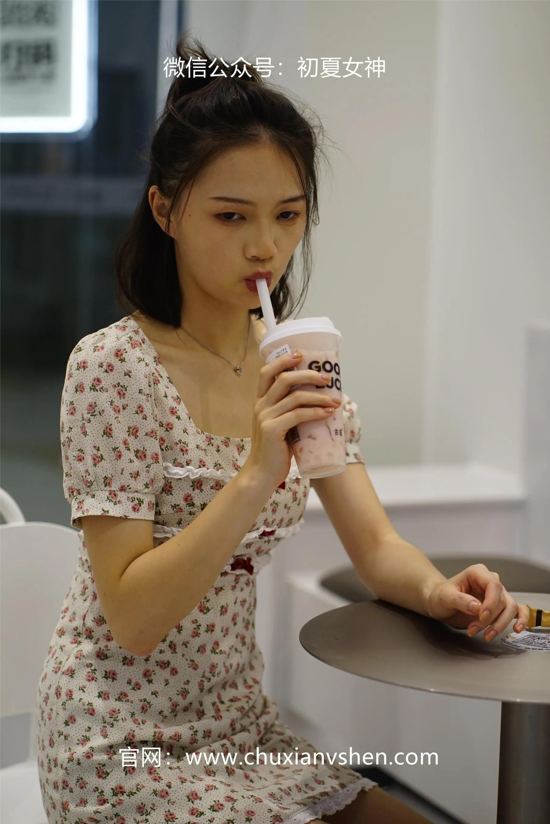 初夏女神 NO.043 大发 碎花小裙 [136P]插图7